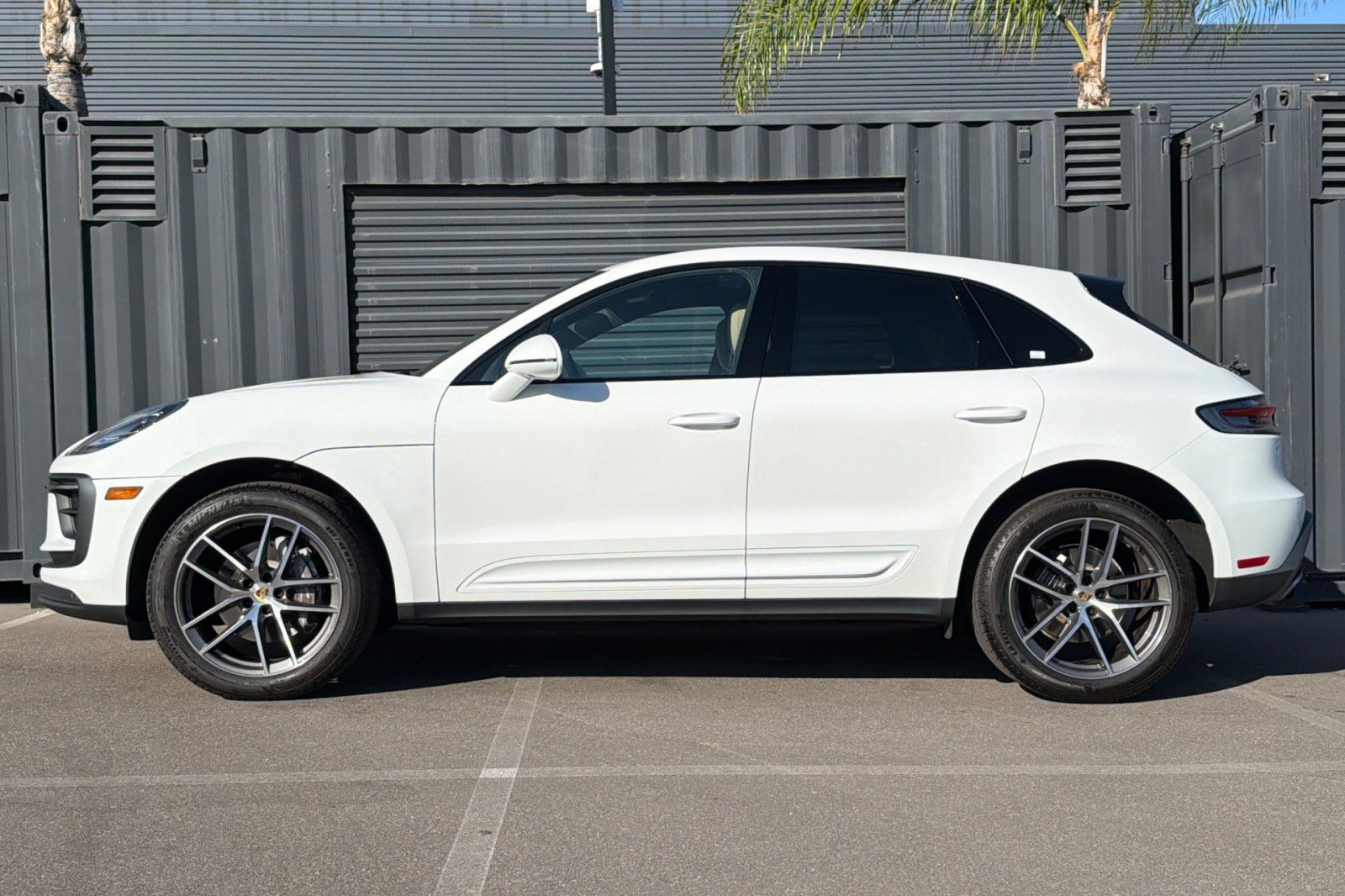 Certified Used 2022 WHITE Porsche  image 2