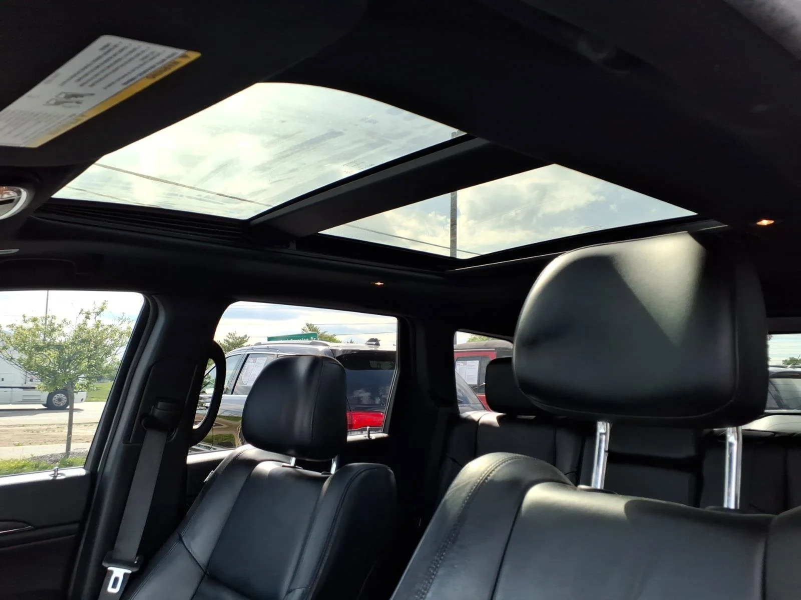 Used 2020 Bright White Clearcoat Jeep Limited X image 26