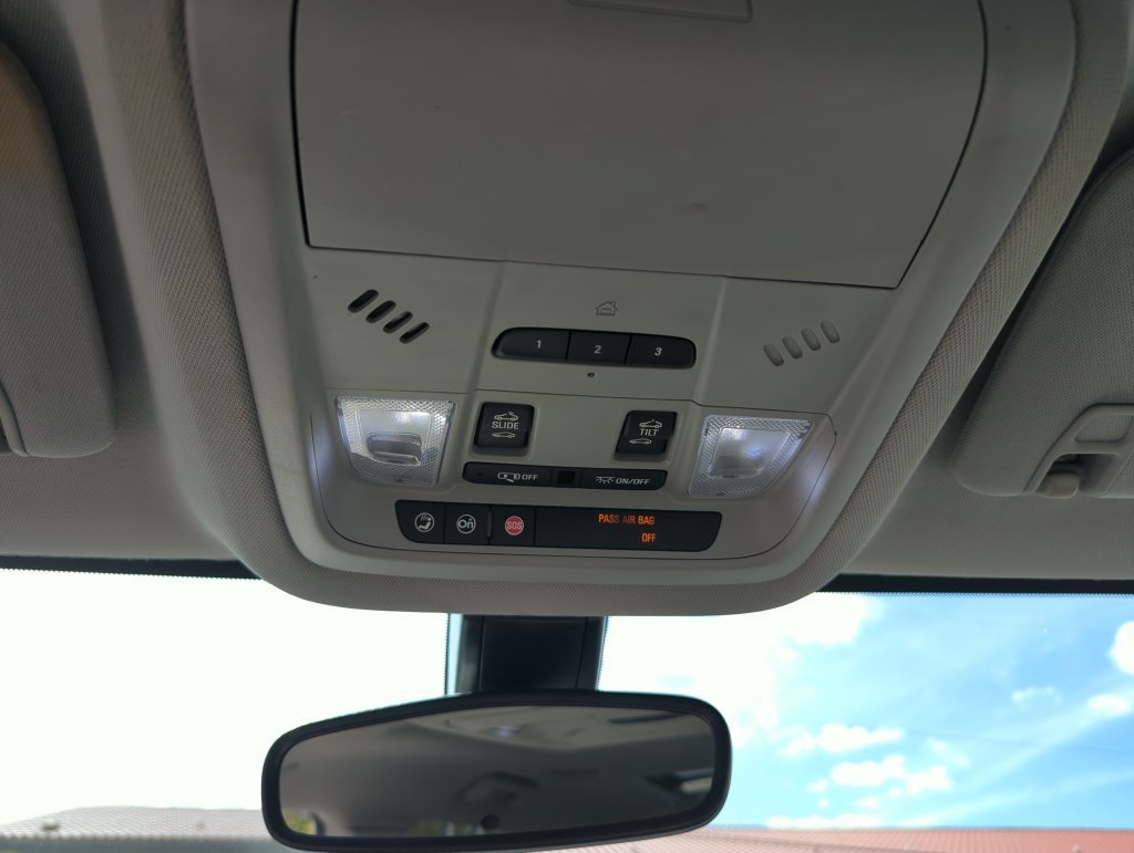 Used 2019 DARK SKY METALLIC GMC SLT image 26