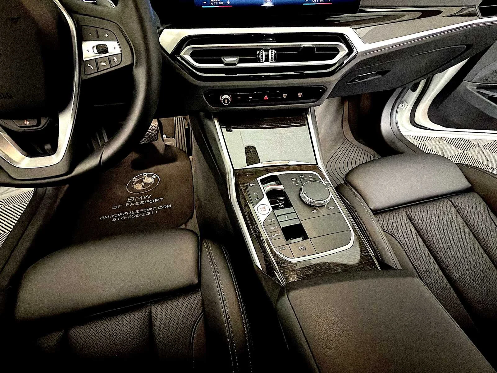 Used 2023 Alpine White BMW 330e xDrive image 18