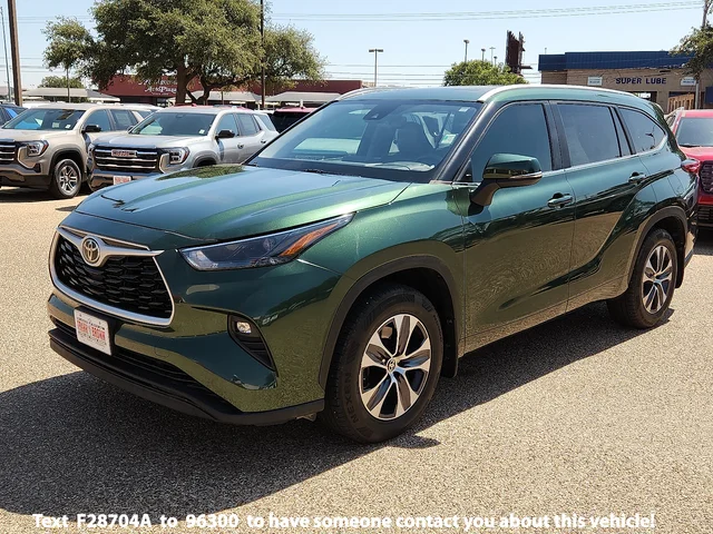 Pre-Owned 2023 Toyota Highlander XLE FWD 4D Sport Utility