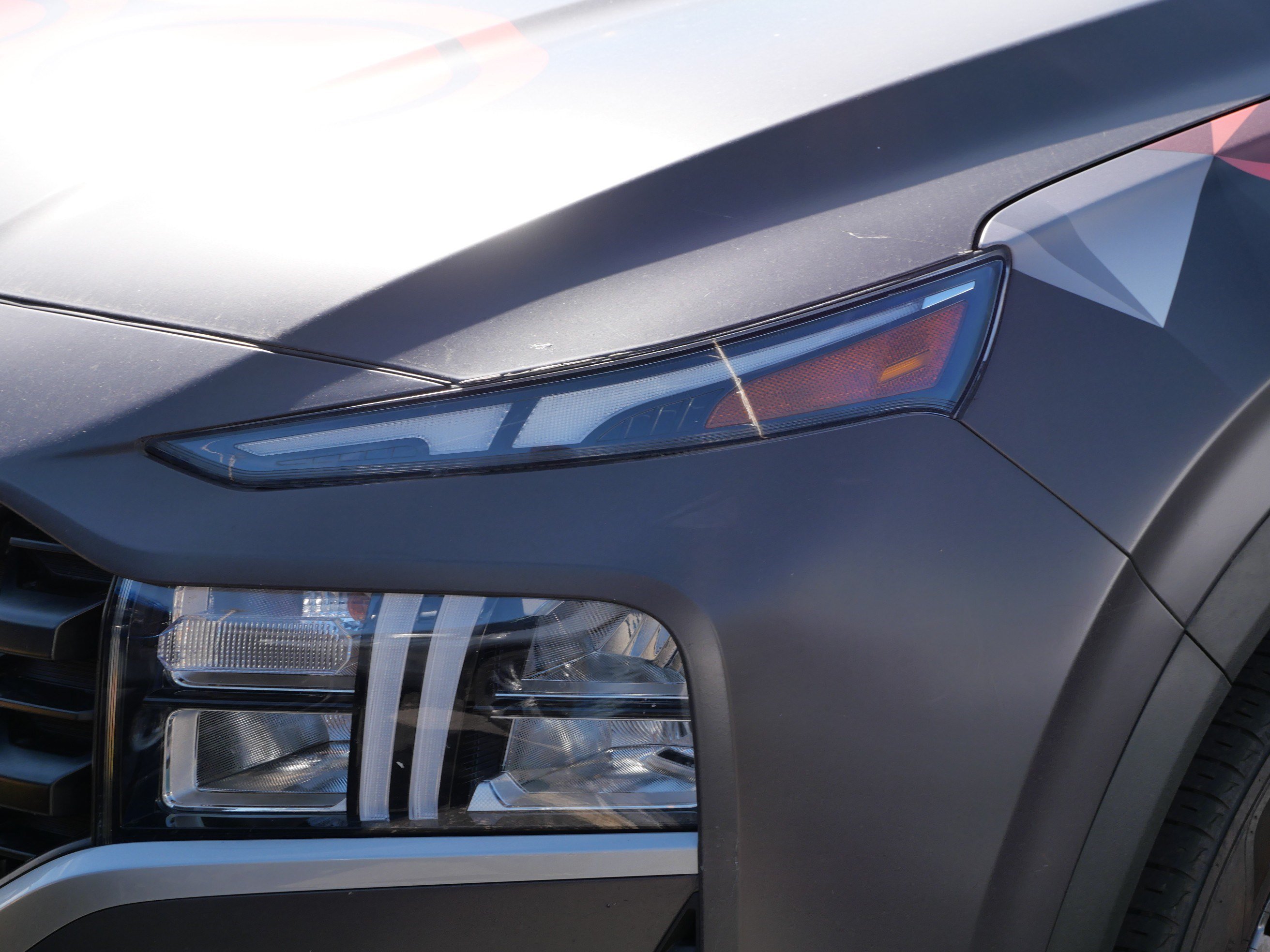 Used 2023 Hampton Gray Hyundai SEL image 3