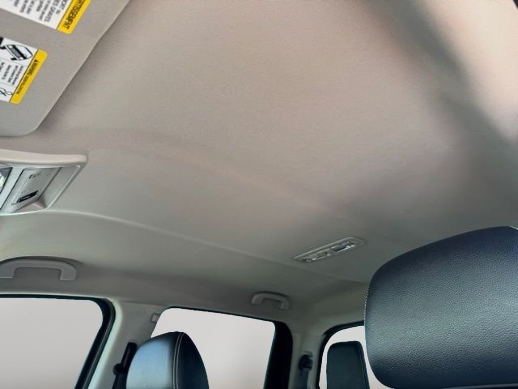 Used 2019 Gray Nissan PRO-4X image 22
