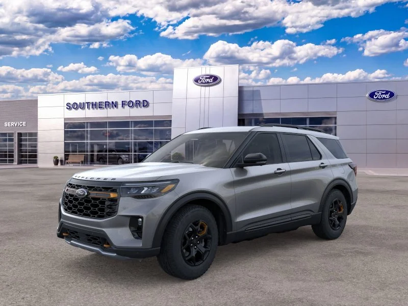 New 2026 Carbonized Gray Metallic Ford Tremor image 25