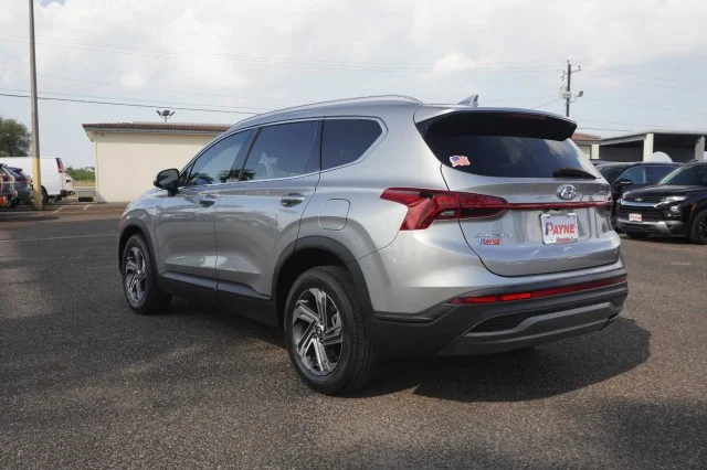 Used 2023  Hyundai SEL image 11