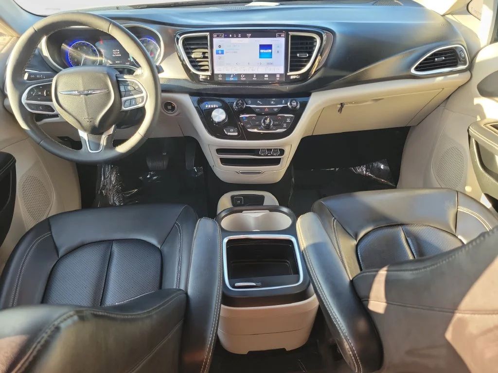 Certified Used 2023 Blue Chrysler Touring L image 20