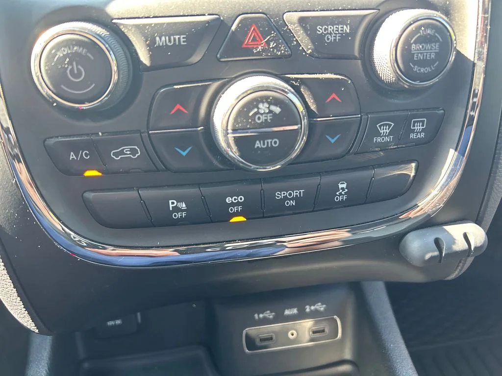 Certified Used 2019 White Dodge R/T image 31