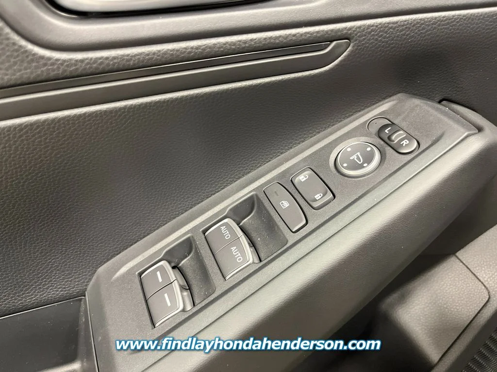 New 2026 Platinum White Pearl Honda LX image 13