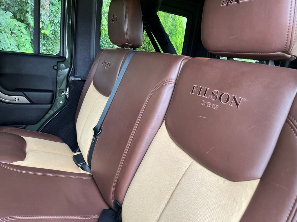Used 2014 Black Clearcoat Jeep Unlimited Rubicon image 39