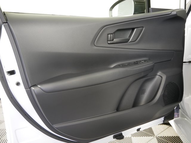 Certified Used 2026 Wind Chill Pearl Toyota SE image 8