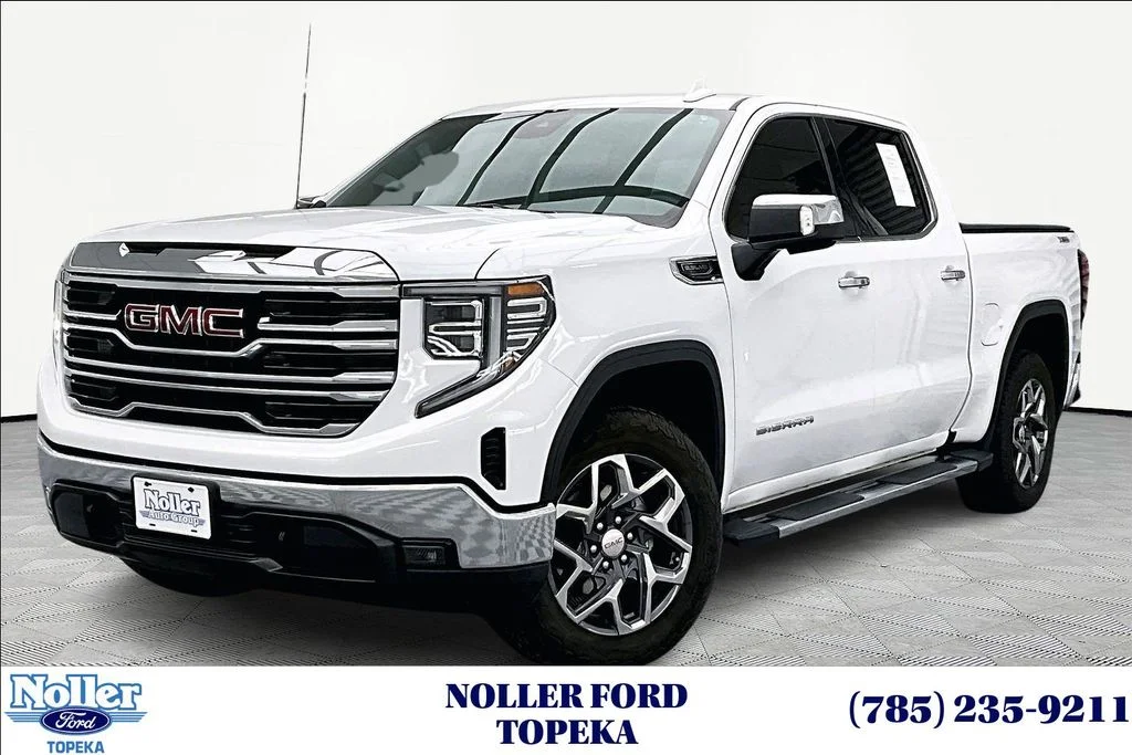 2024 GMC Sierra 4WD Crew Cab Short Box SLT's photo