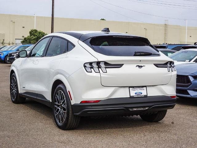 New 2026 Star White Metallic Tri-coat Ford Premium image 29
