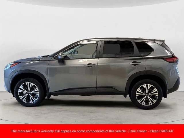 Used 2023 Gray Nissan SV image 2