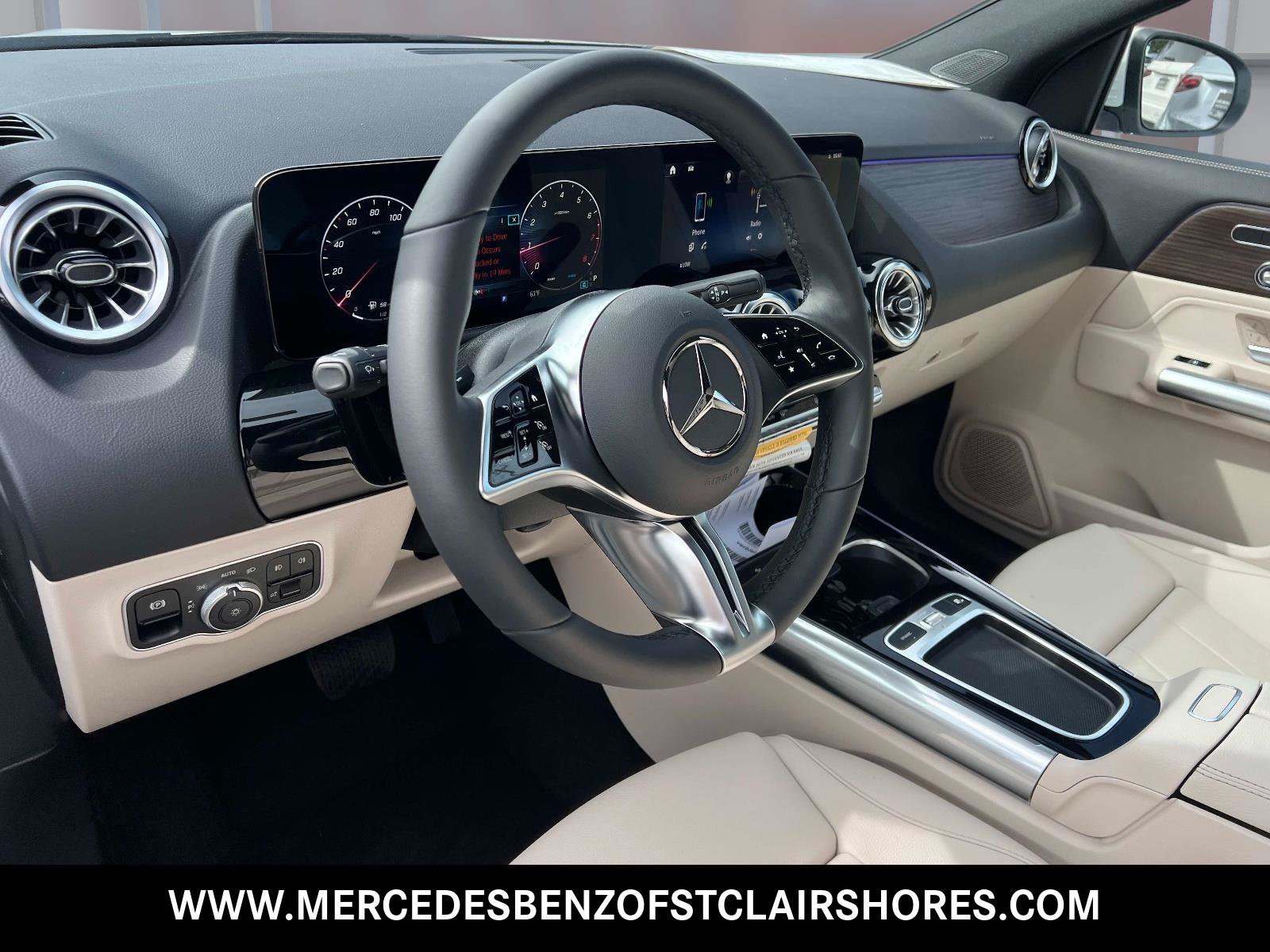 New 2026 Polar White Mercedes-Benz GLA 250 image 14
