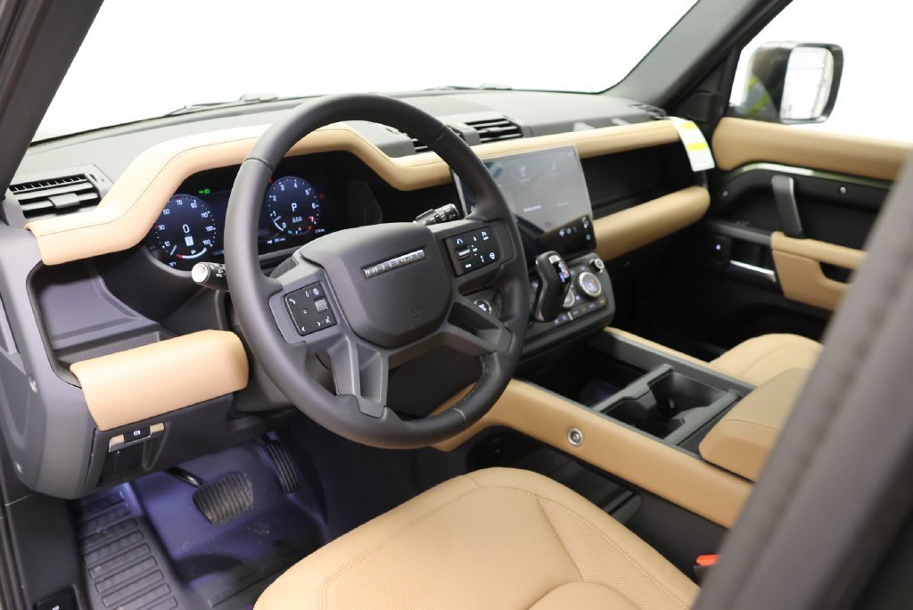 New 2026 Woolstone Green LAND ROVER X-Dynamic SE image 29