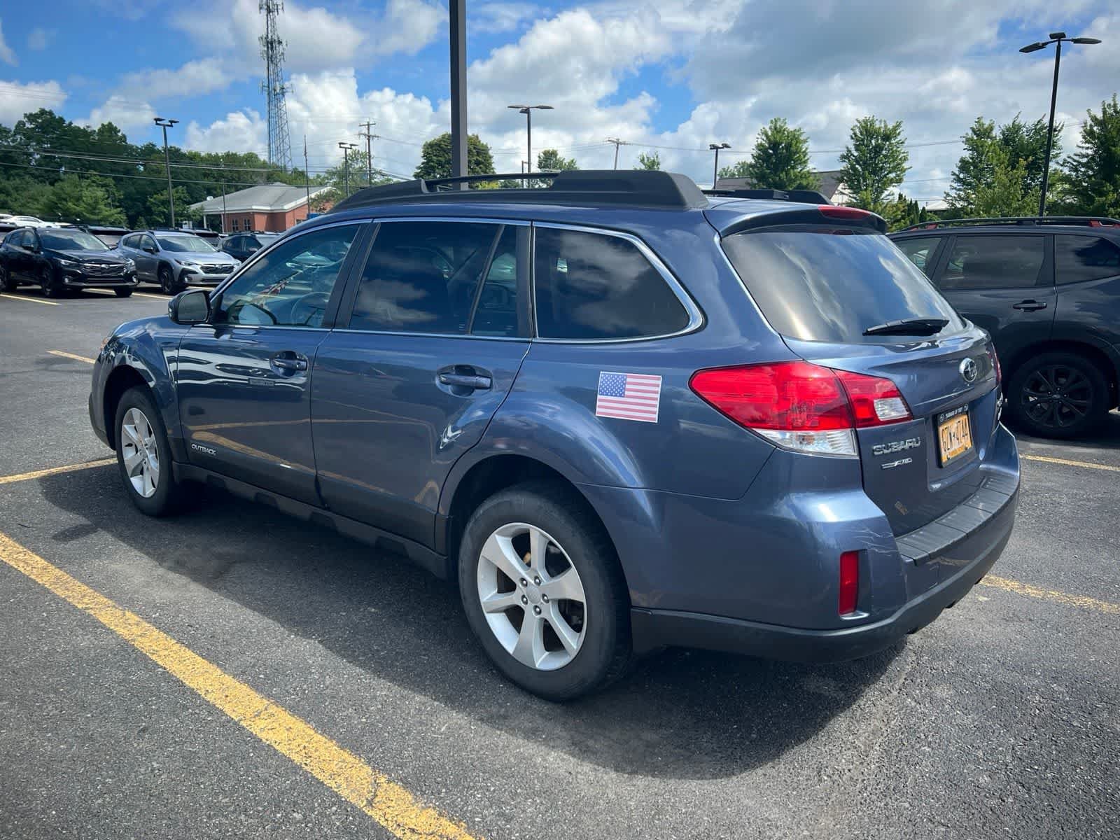 Used 2013 Twilight Blue Metallic Subaru 2.5i Premium image 2