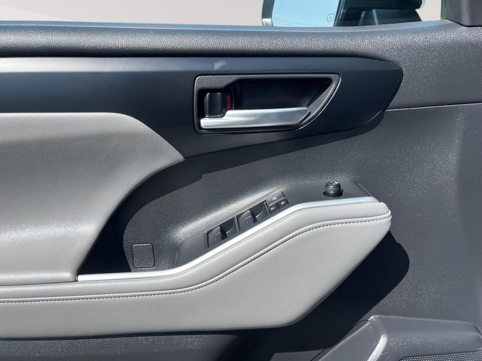 Used 2023 Celestial Silver Metallic Toyota XLE image 20