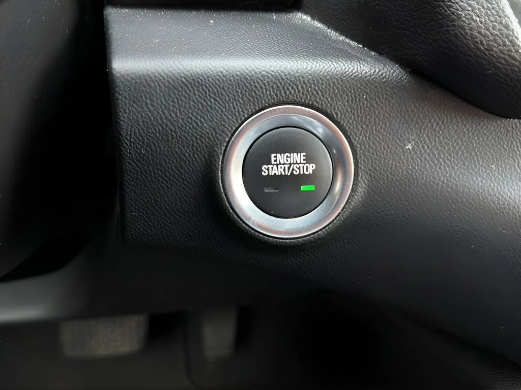 2023 GMC Terrain SLT - Photo 19
