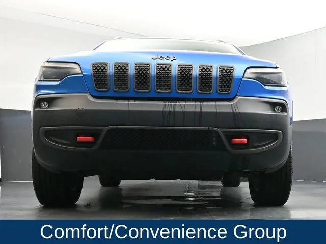 Used 2019 Blue Jeep Trailhawk image 21