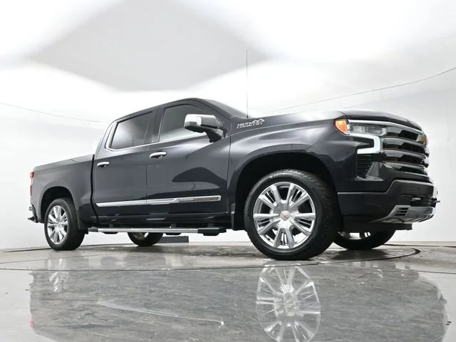 Used 2022 Dark Ash Metallic Chevrolet High Country image 25