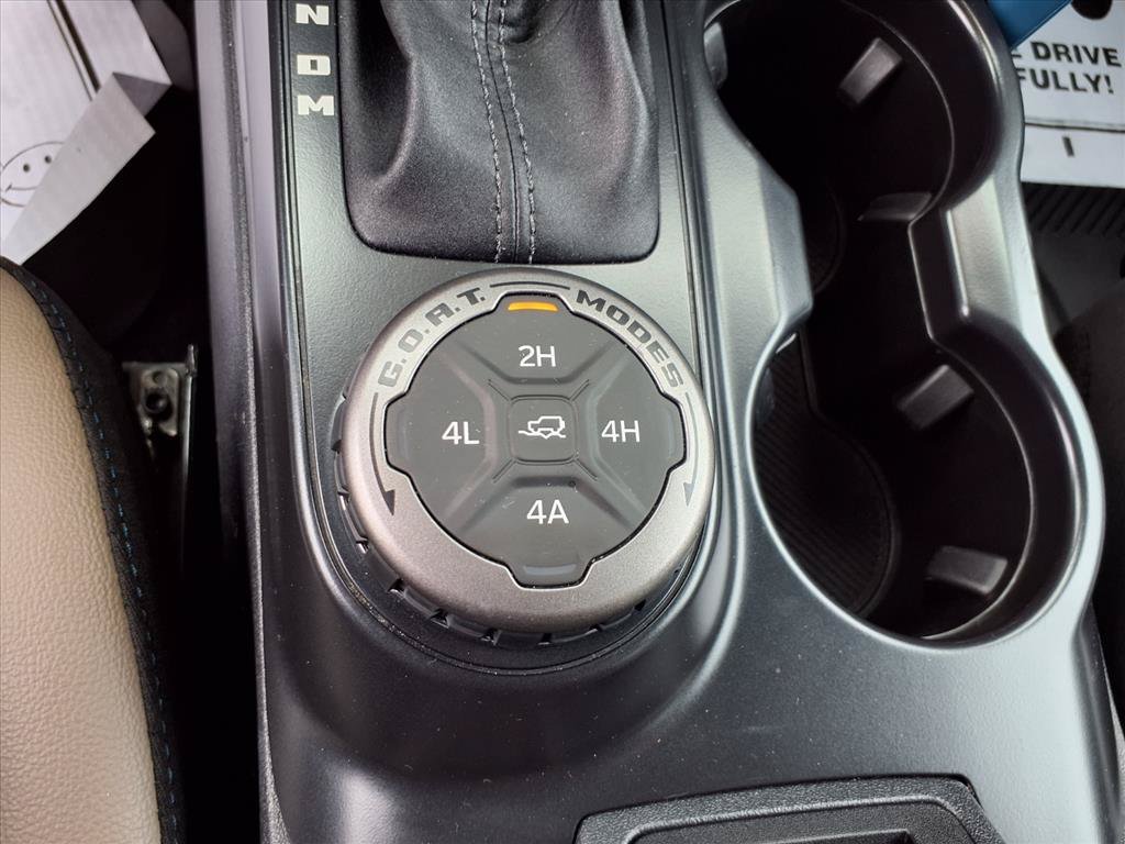 Used 2024 Azure Gray Metallic Tri-Coat Ford Wildtrak image 17