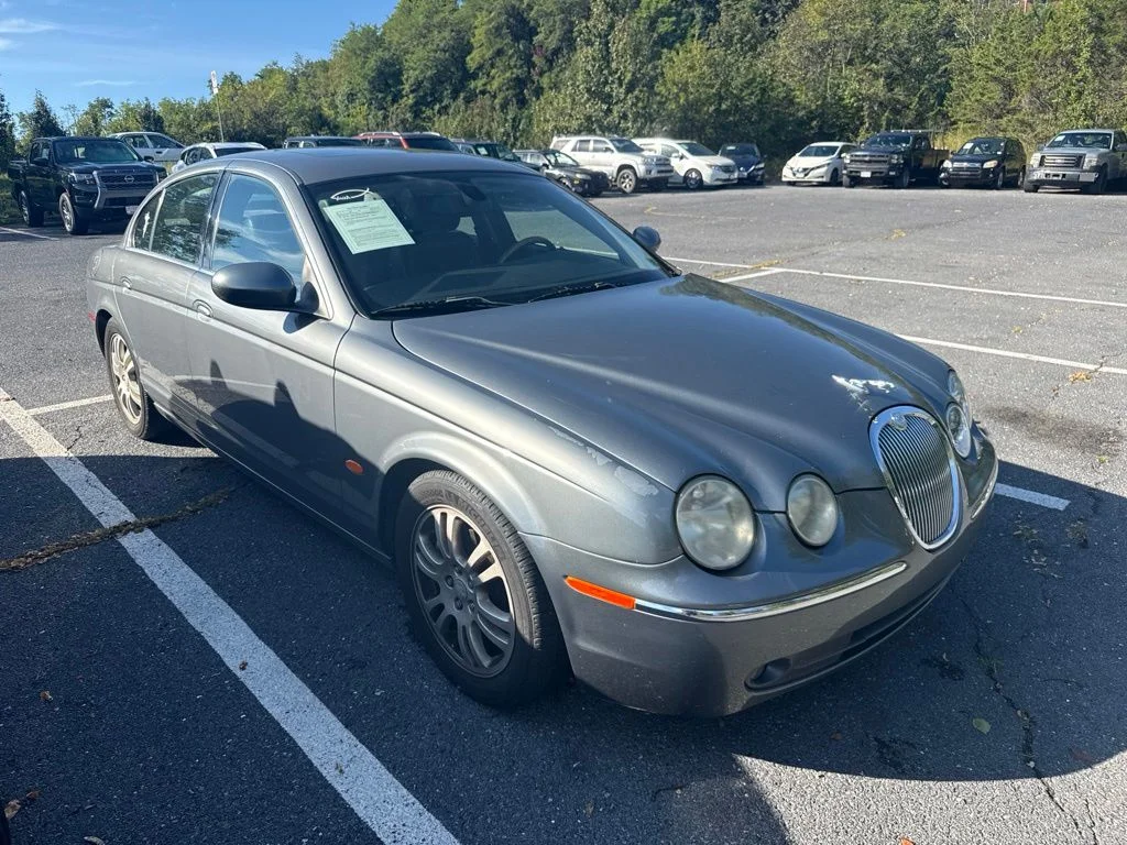 Used 2005 Blue Jaguar 3.0 image 1