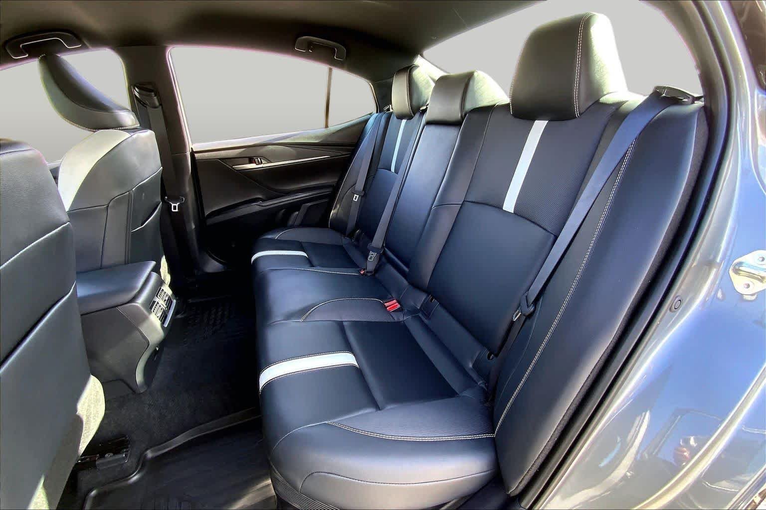 Used 2025 Heavy Metal Toyota SE image 20