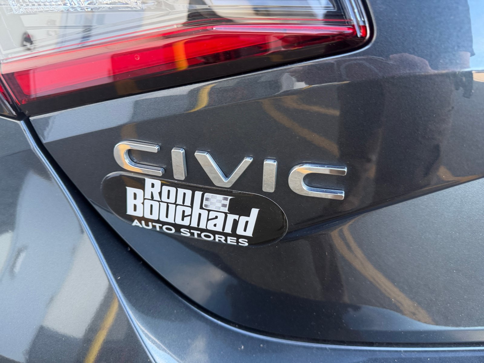 Used 2024 Meteorite Gray Metallic Honda EX-L image 42