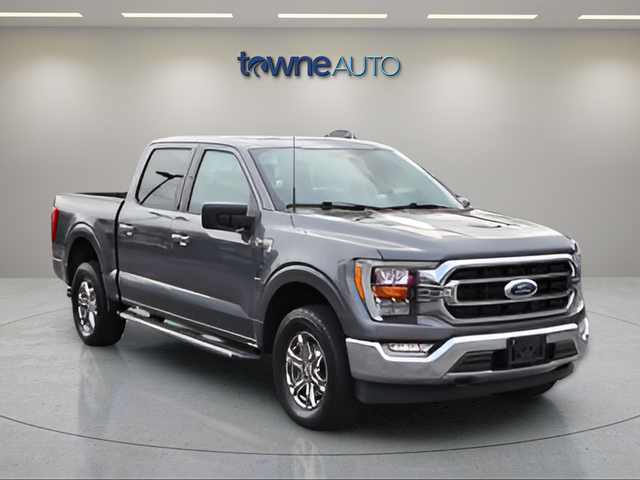 Used 2023 Gray Metallic Ford XLT image 7