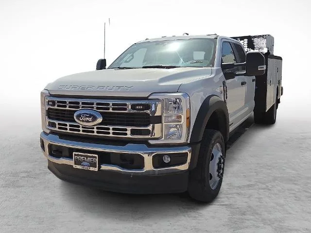2024 Ford F-550 Super Duty Chassis Cab XL - Photo 29