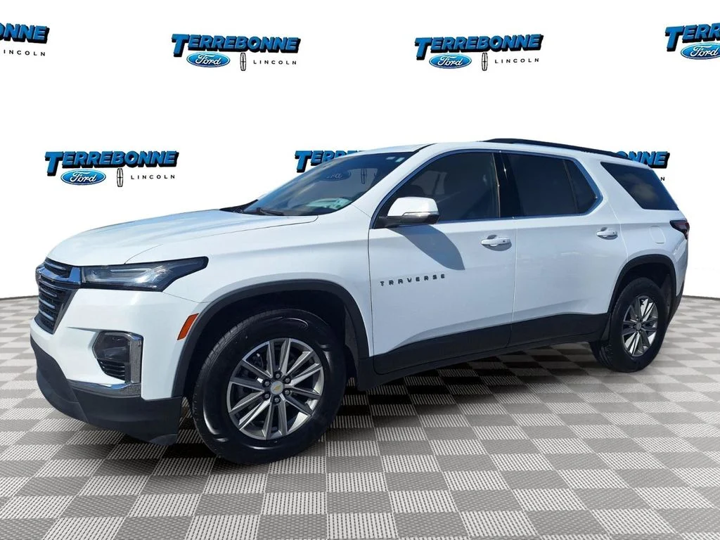 2023 Chevrolet Traverse LT