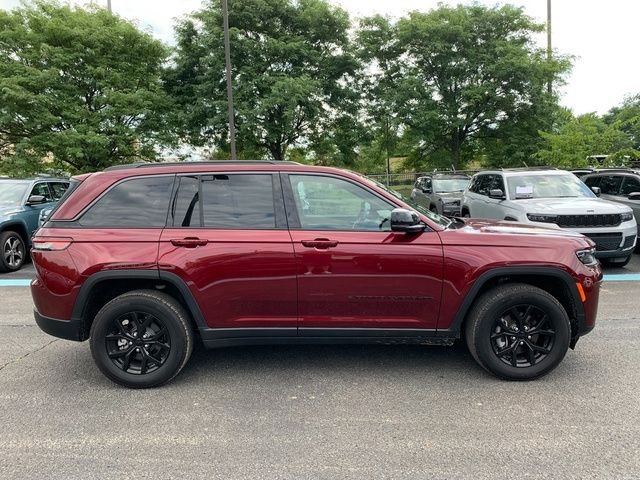 New 2026 Velvet Red Pearlcoat Jeep Altitude image 7