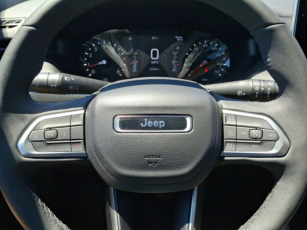 Used 2026 White Jeep Latitude image 18