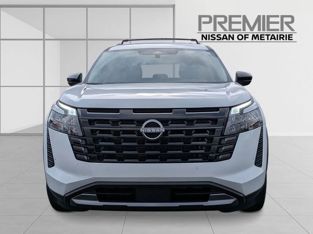 New 2026 Everest White Pearl TriCoat Nissan SL image 7
