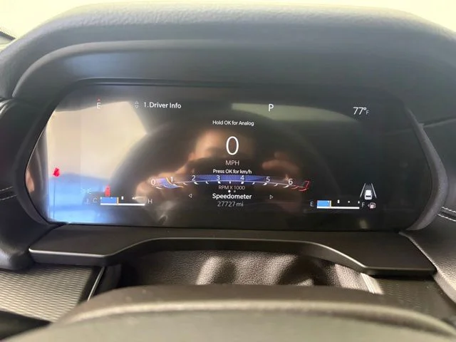 Used 2023 White Jeep Altitude image 32