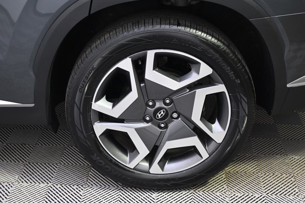 Certified Used 2024 Graphite Hyundai Limited image 18