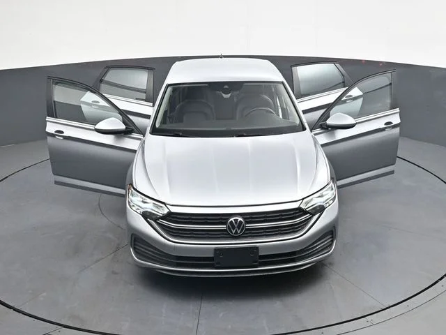 Used 2024 Pyrite Silver Metallic Volkswagen 1.5T SE image 37