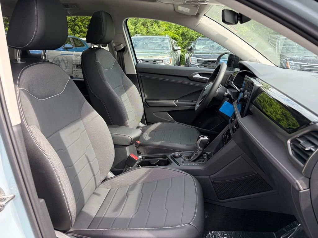 New 2026 Monument Gray W/Deep Black Roof Volkswagen 1.5T SE Black image 12