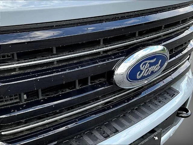 2026 Ford F-350 Super Duty Platinum - Photo 69