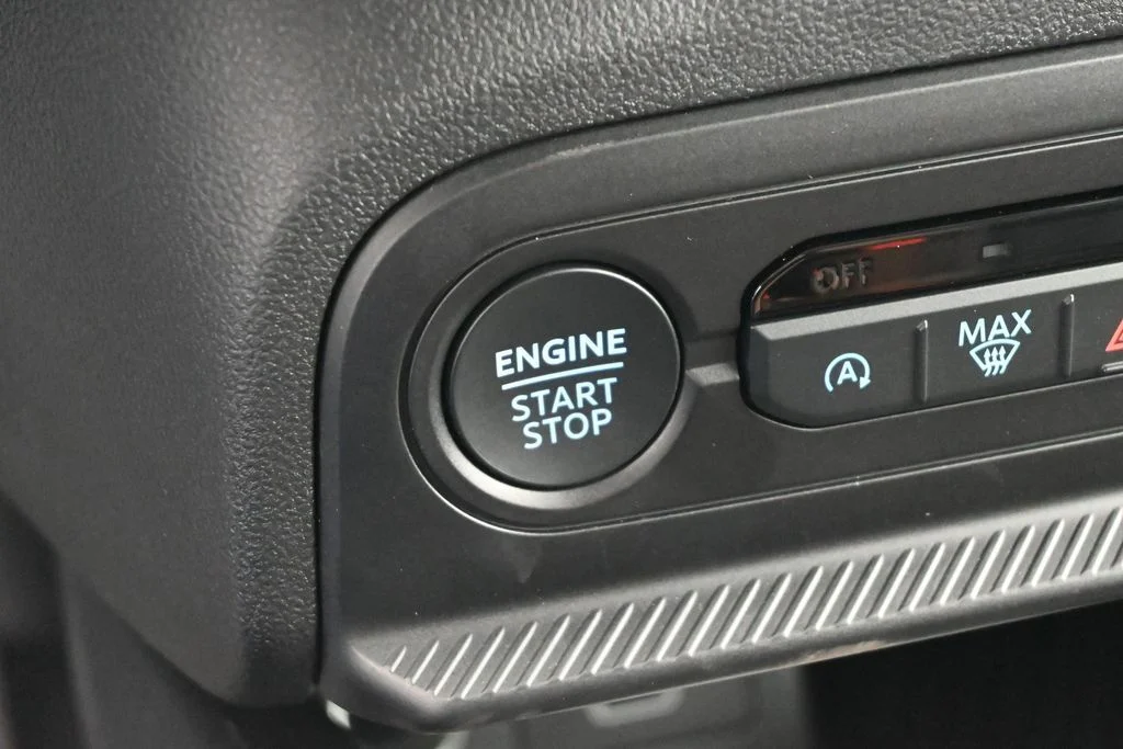 New 2026 Oxford White Ford Outer Banks image 13