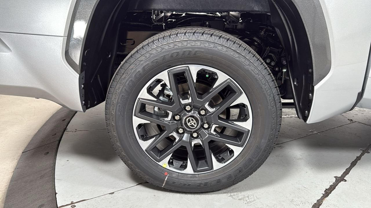 2026 Toyota Tundra Limited - Photo 22