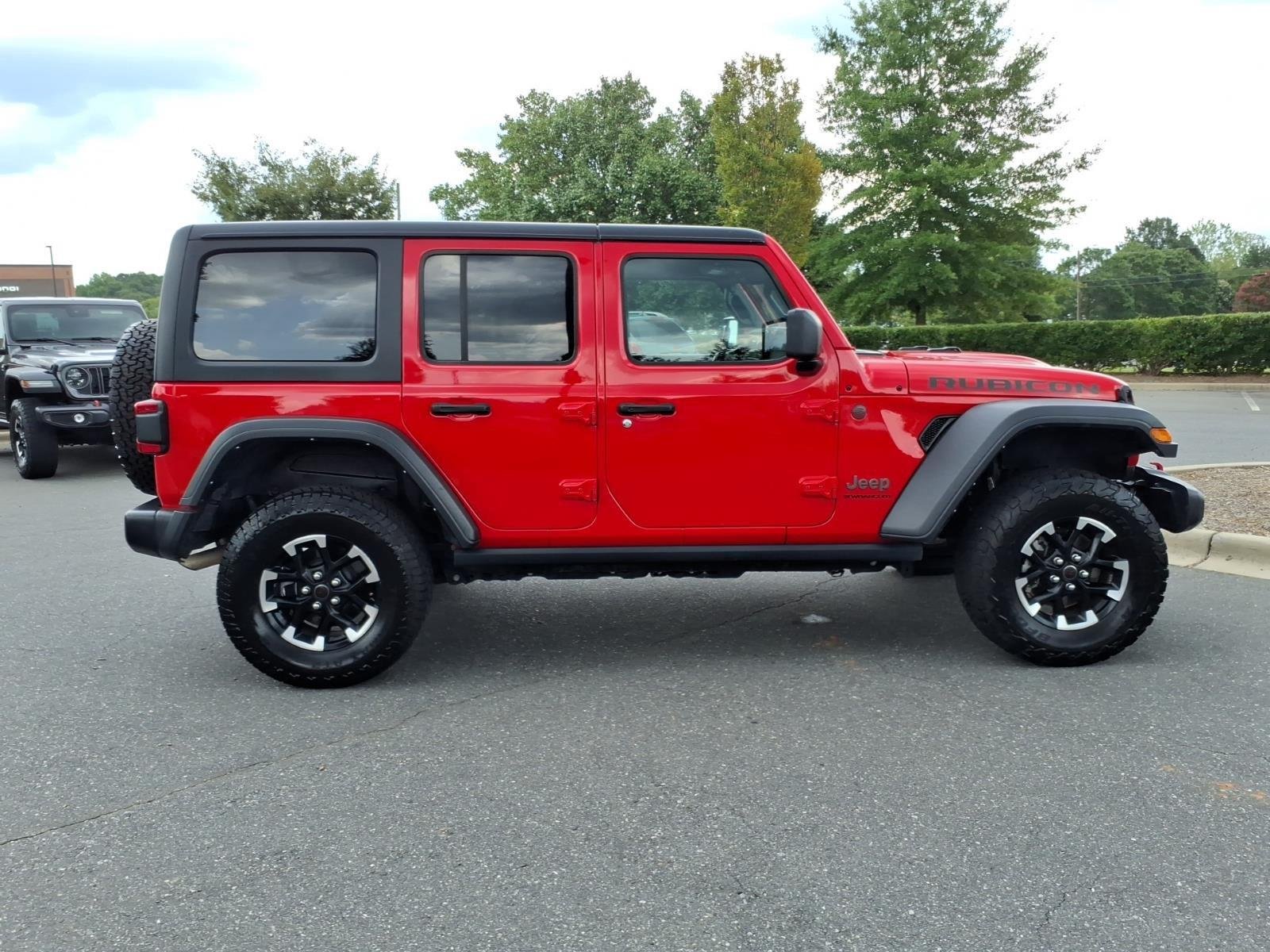 Used 2025 Firecracker Red Clearcoat Jeep Rubicon image 11