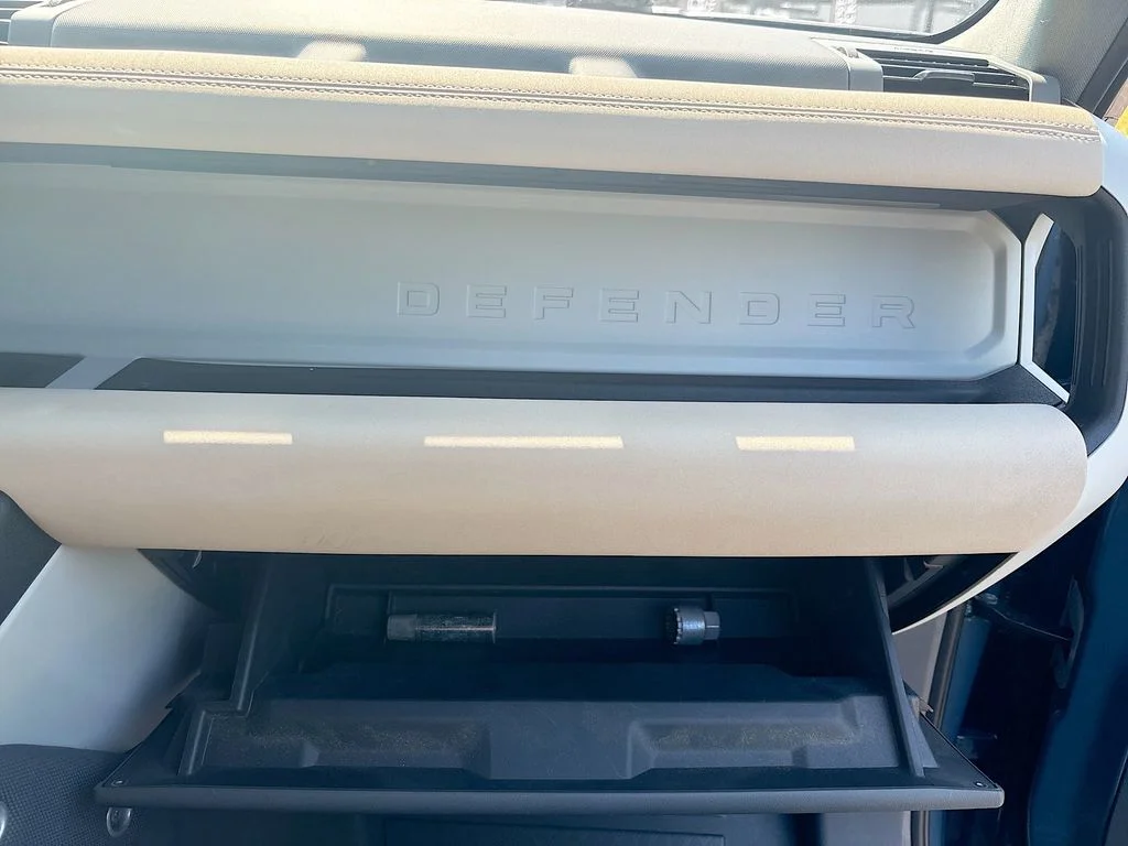 Used 2022 Blue Land Rover X-Dynamic SE image 26