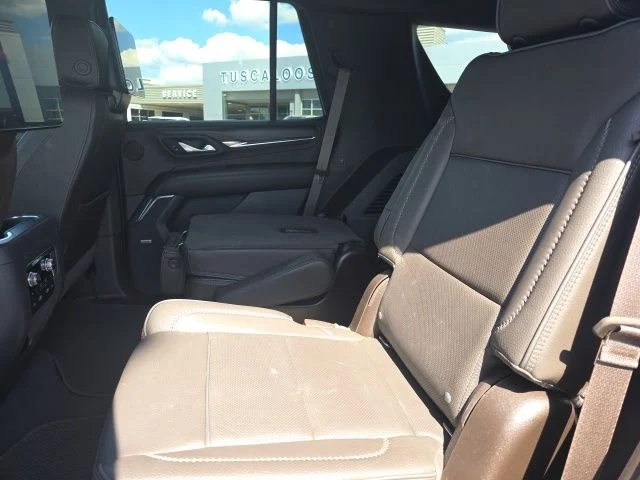 Used 2022 Hunter Metallic GMC Denali image 10