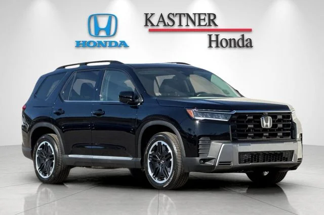 2026 Honda Pilot Touring AWD's photo