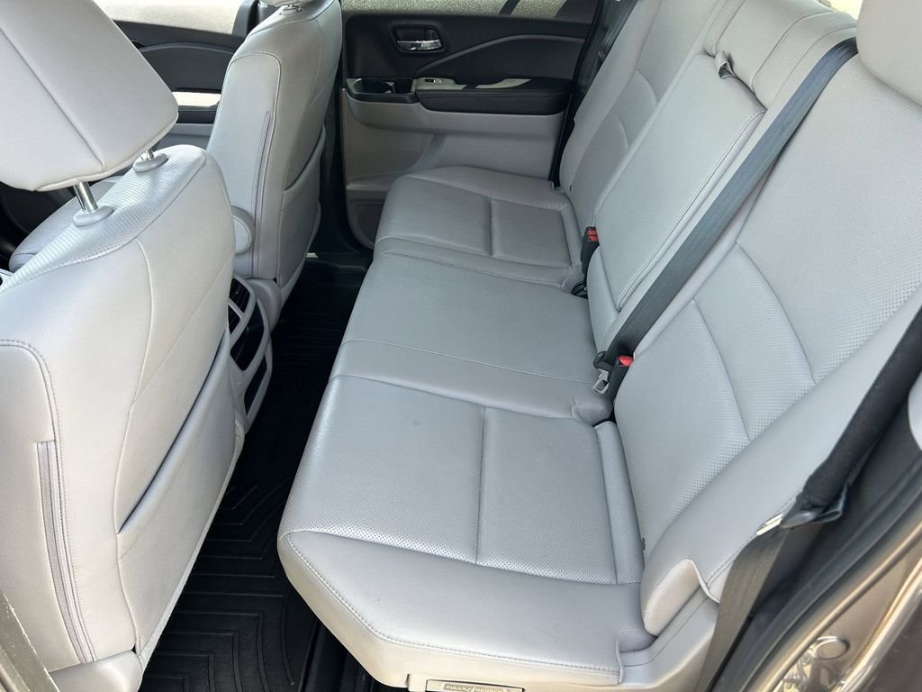 Used 2018  Honda RTL-E image 17