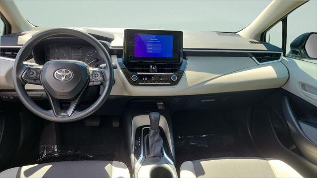 Certified Used 2025 SILVER ME. Toyota  image 11