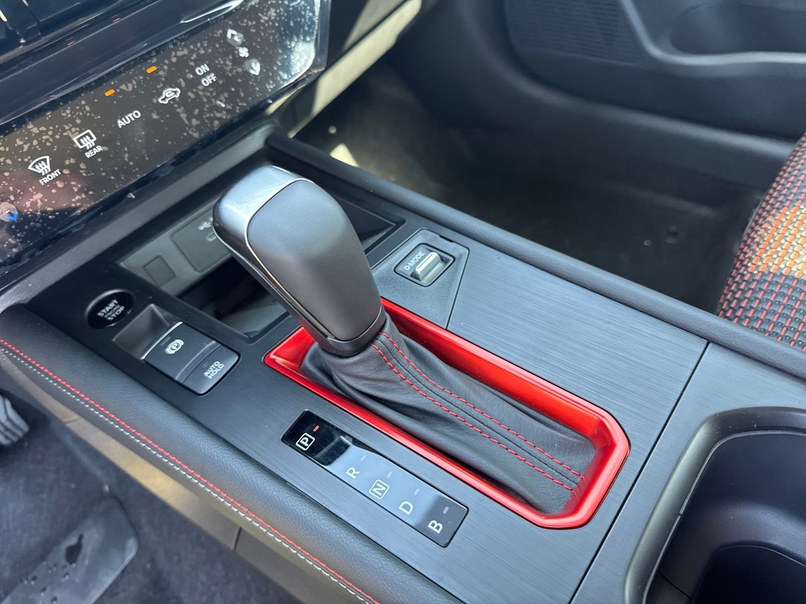 New 2026 Nissan Kicks SR 4D Sport Utility