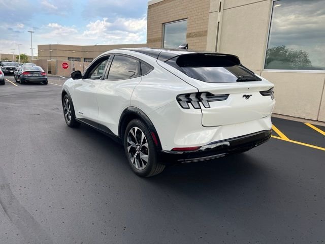 Used 2023 White Ford Premium image 3