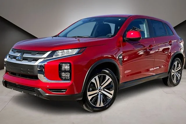 2026 Mitsubishi Outlander Sport 2.0 ES AWC CVT's photo